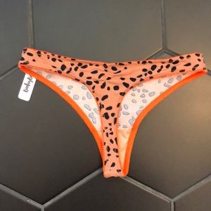 NWT BootyBag Thong - S